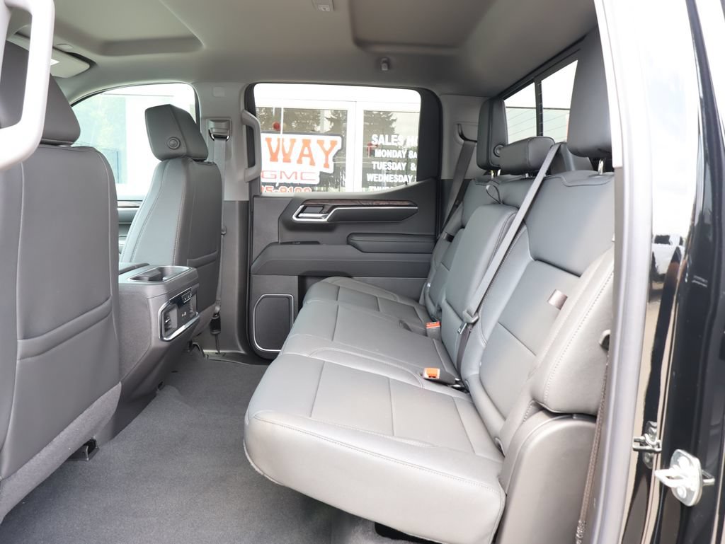 New 2026 GMC Sierra 1500 SLT w/ SLT Premium Package AWD/4WD image 27