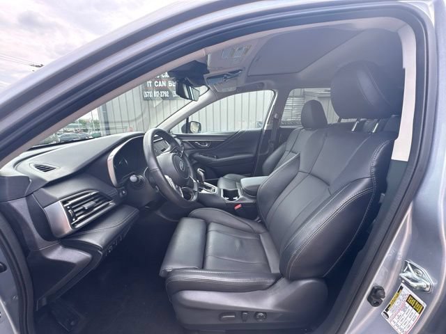 Used 2025 Subaru Outback Limited AWD/4WD image 12
