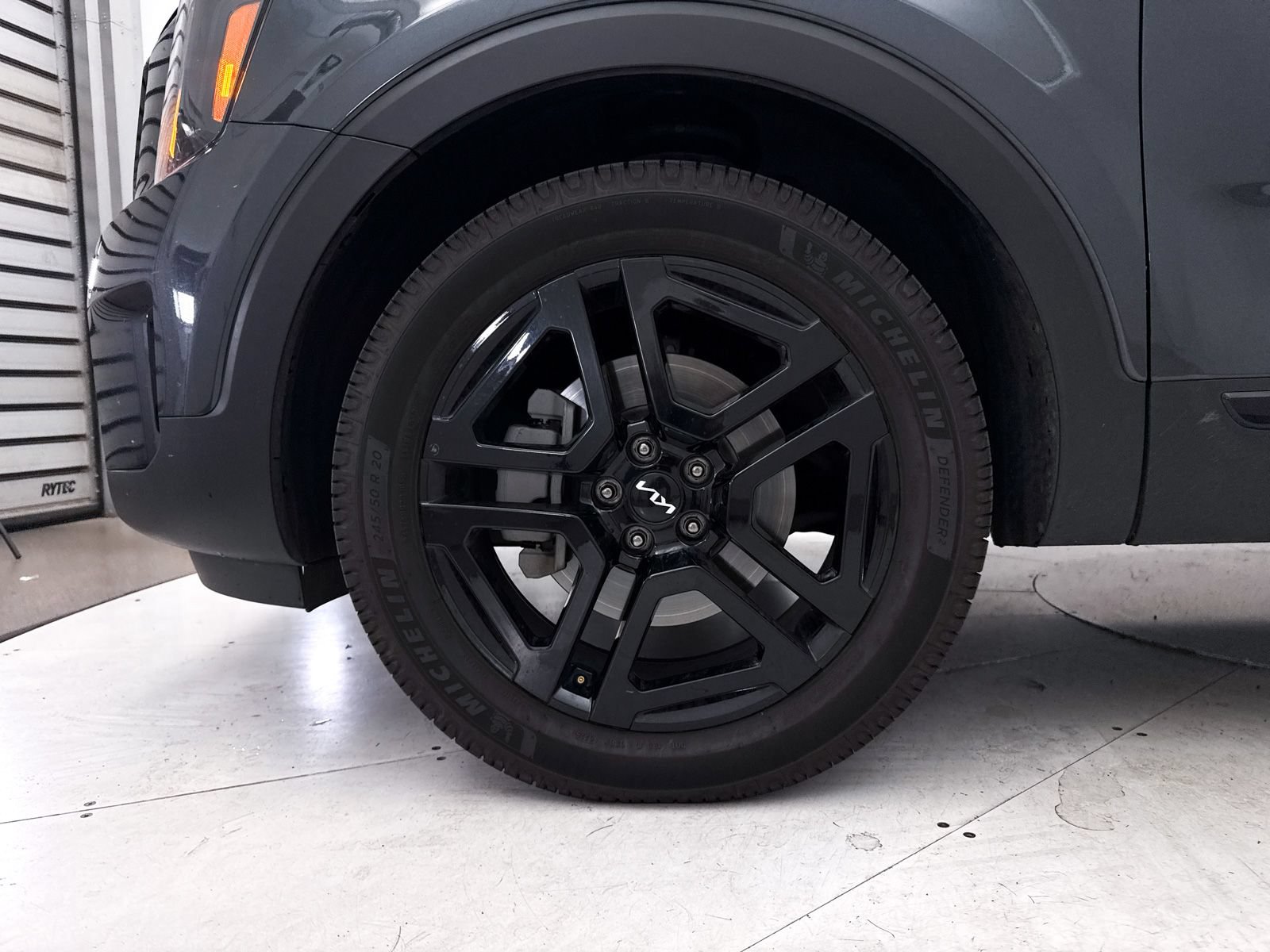 Certified 2024 Kia Telluride SX X-Line AWD/4WD image 17