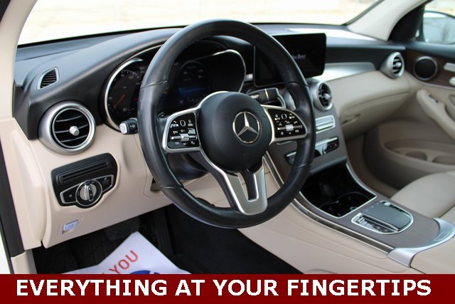 Used 2022 Mercedes-Benz GLC 300 4MATIC image 13