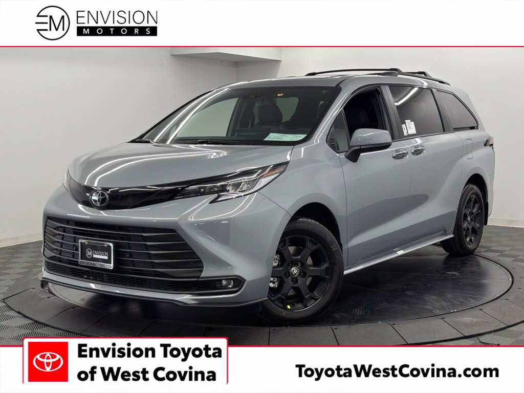 New 2026 Toyota Sienna XLE Woodland Edition