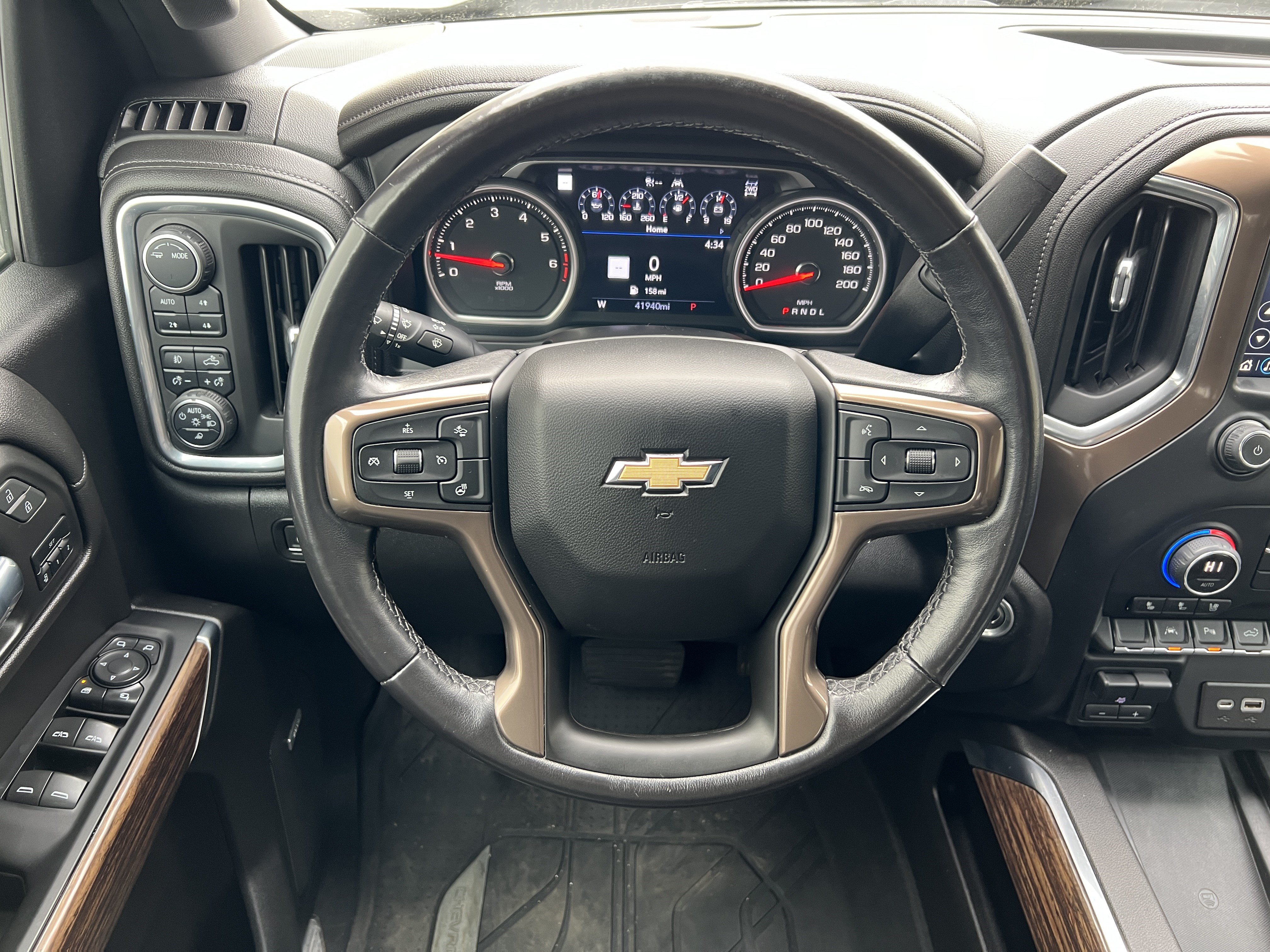Used 2022 Chevrolet Silverado 1500 High Country w/ Safety Package II AWD/4WD image 26