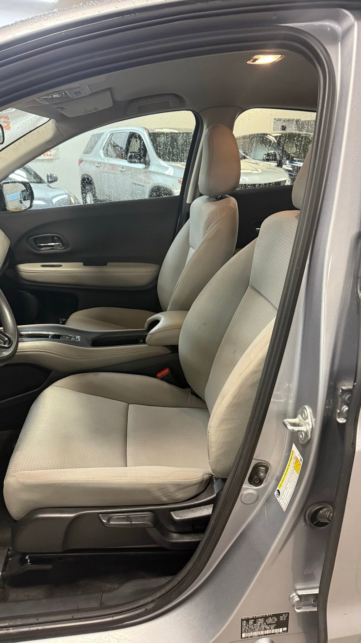 Used 2021 Honda HR-V LX image 26