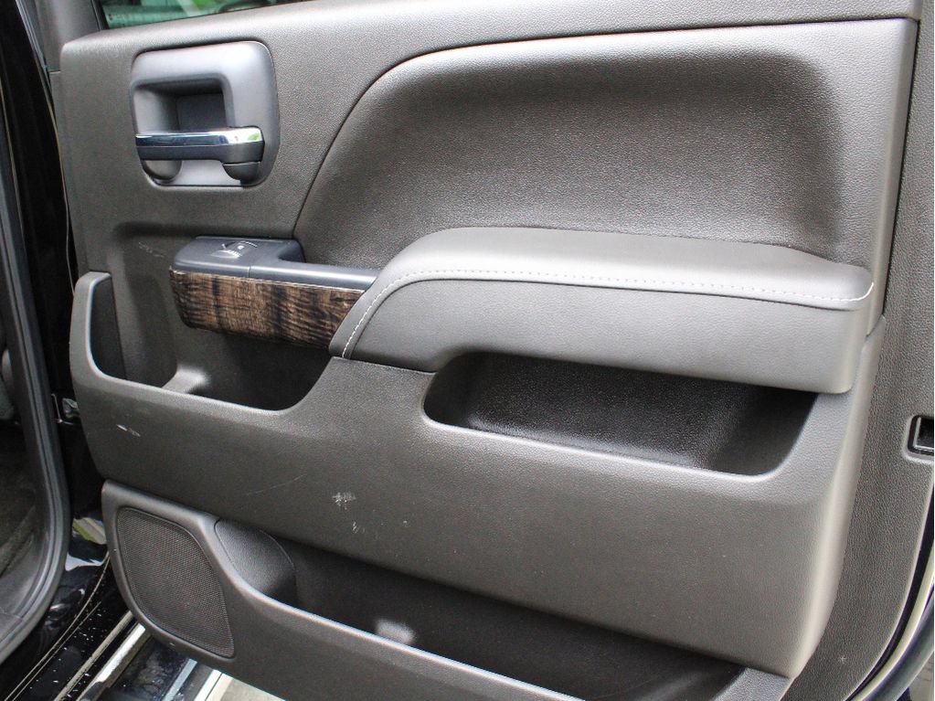 Used 2016 GMC Sierra 2500 Denali w/ Snow Plow Prep Package AWD/4WD image 27