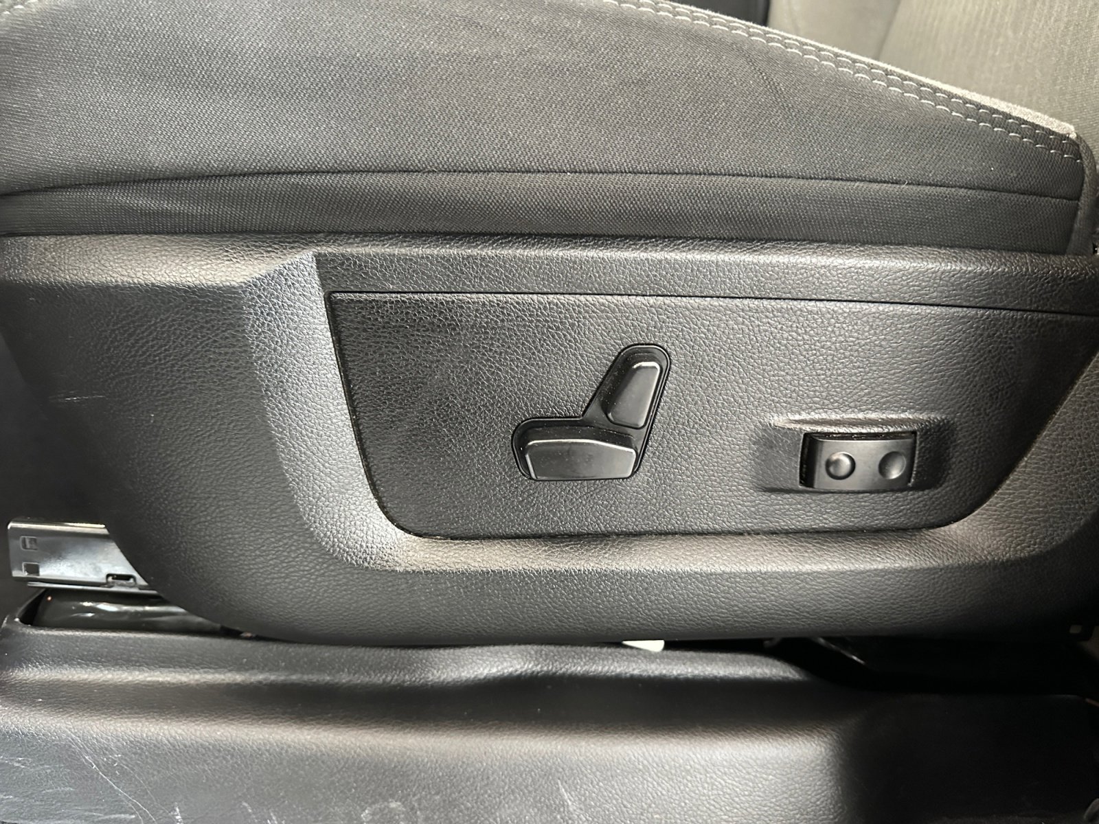 Used 2024 RAM 2500 Big Horn image 11