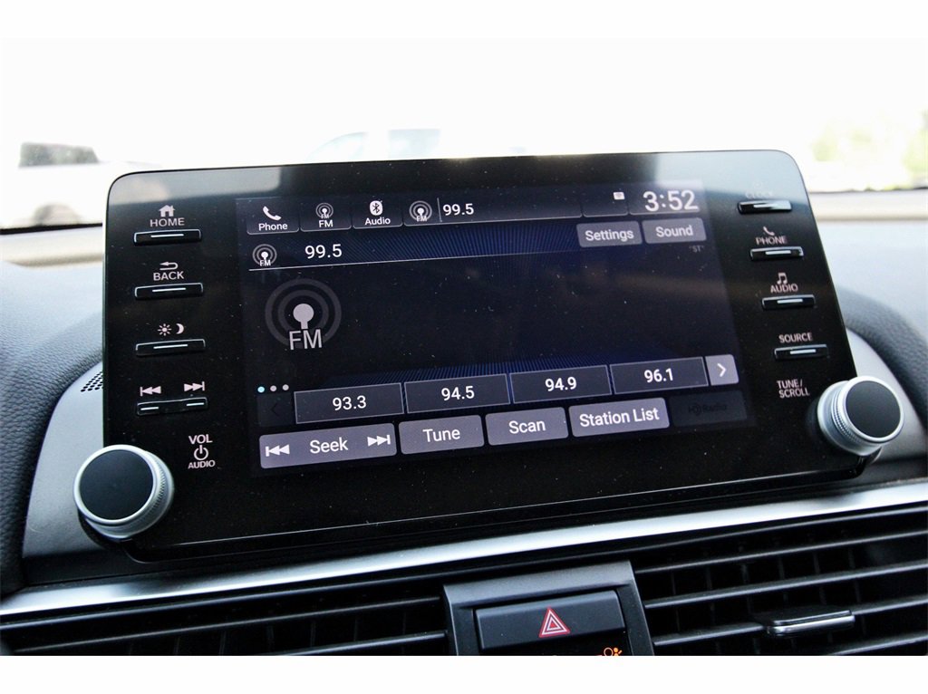 Used 2022 Honda Accord EX-L image 26