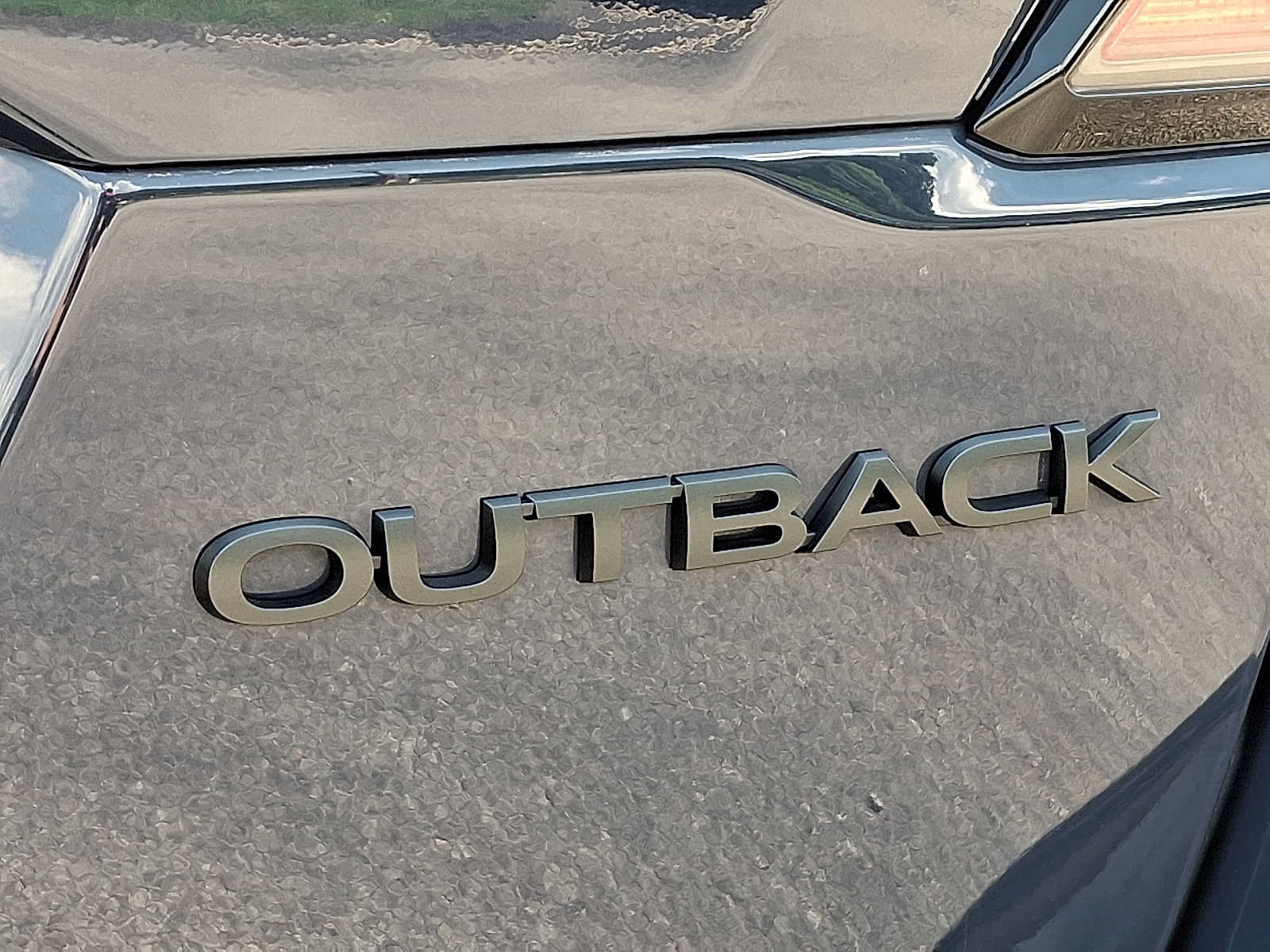 Used 2025 Subaru Outback Onyx Edition AWD/4WD image 30