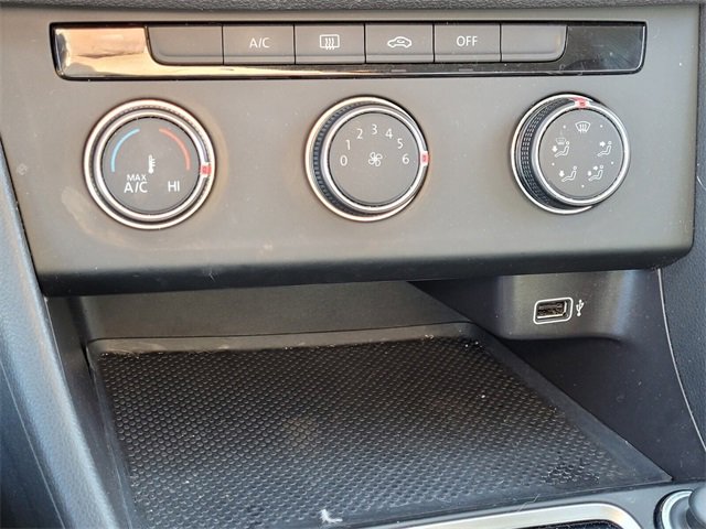 Used 2019 Volkswagen Jetta S image 17