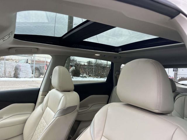 Used 2019 Nissan Murano Platinum image 22
