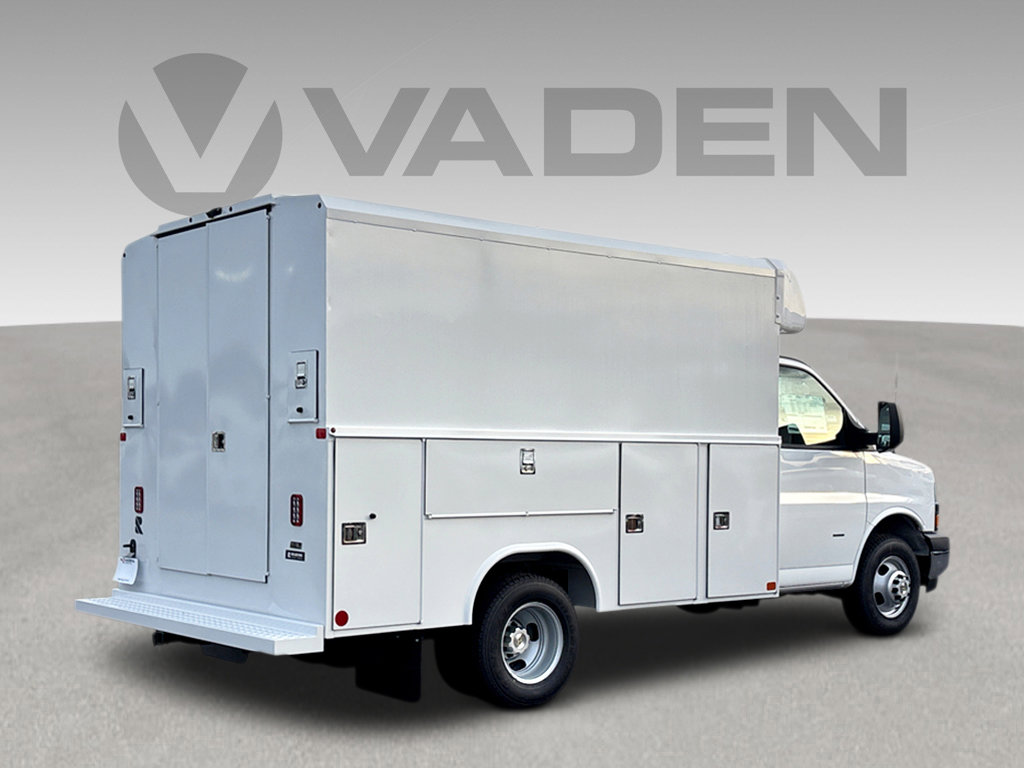 New 2025 Chevrolet Express 3500 w/ Power Convenience Package image 22