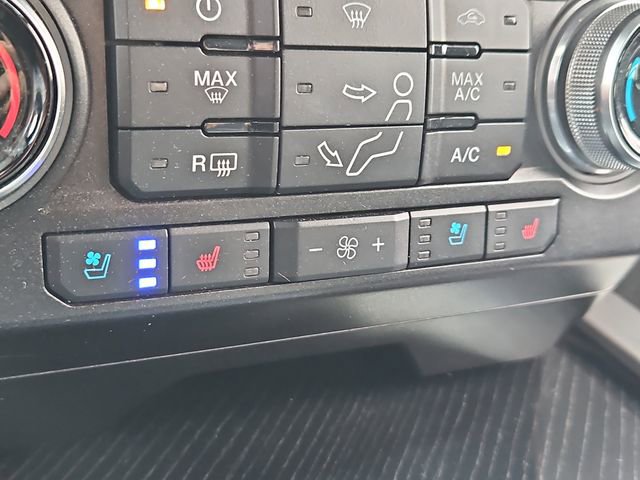 Used 2021 Ford F250 Platinum w/ FX4 Off-Road Package image 5