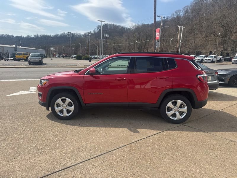 Used 2019 Jeep Compass Latitude image 4