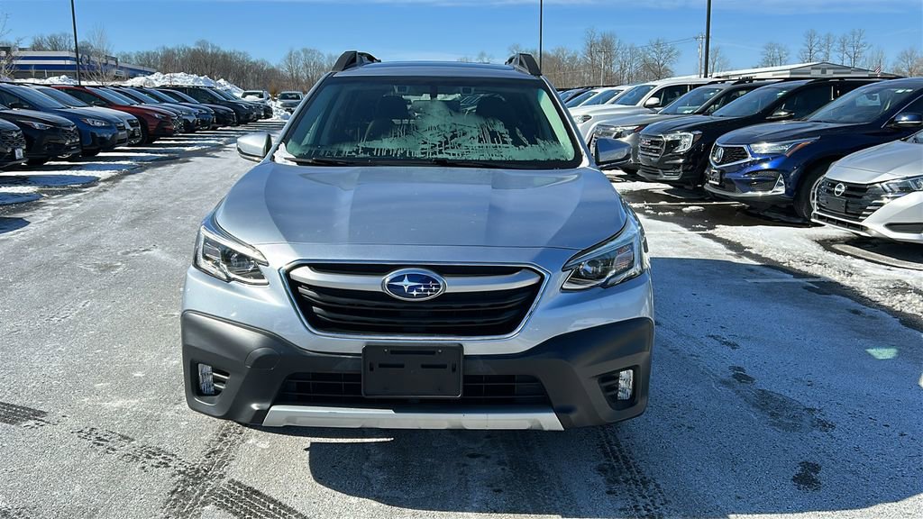 Used 2020 Subaru Outback Limited image 2
