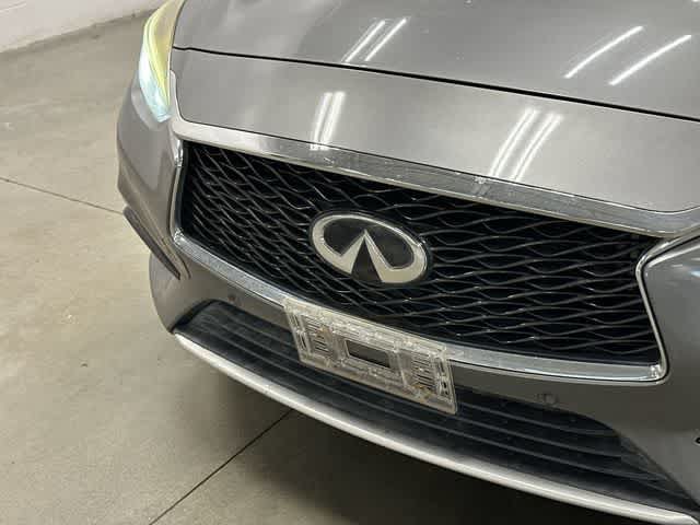 Used 2018 INFINITI QX30 Premium w/ Technology Package FWD image 30