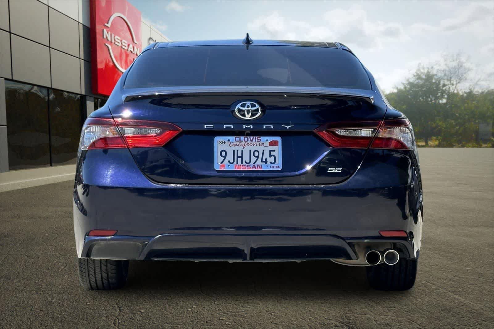 Used 2021 Toyota Camry SE FWD image 8