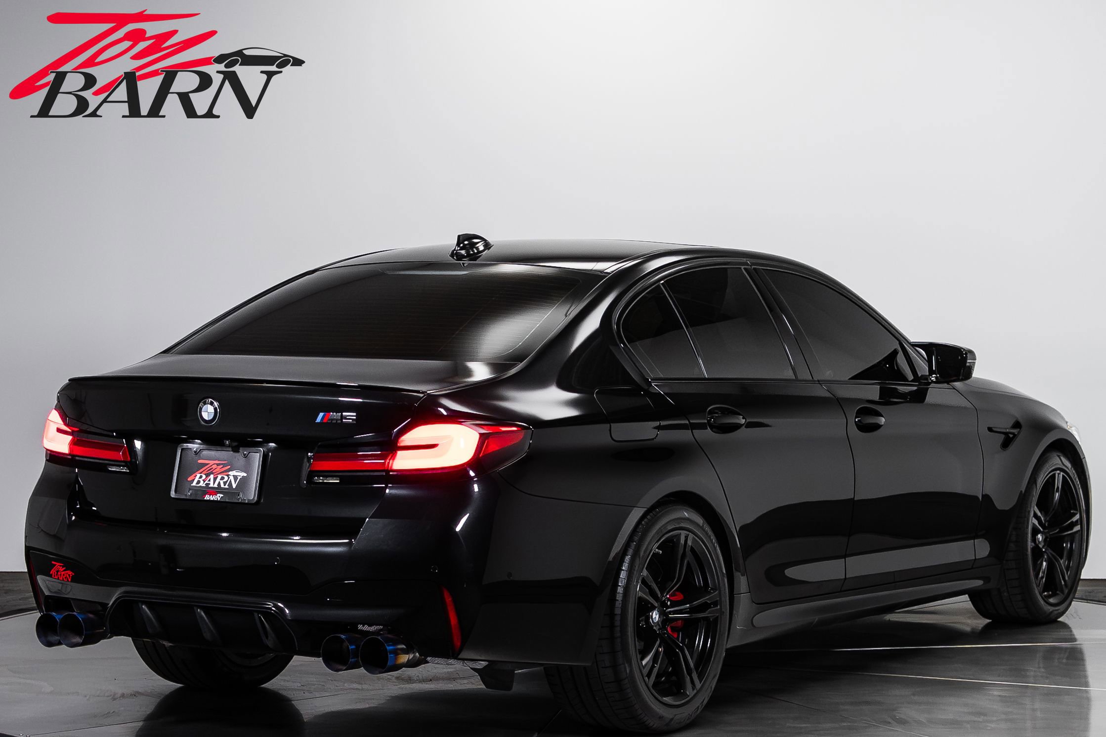 Used 2022 BMW M5 w/ Executive Package AWD/4WD image 5