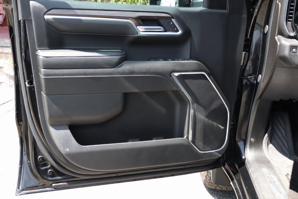 Used 2025 Chevrolet Silverado 1500 LT w/ Texas Edition Plus image 16