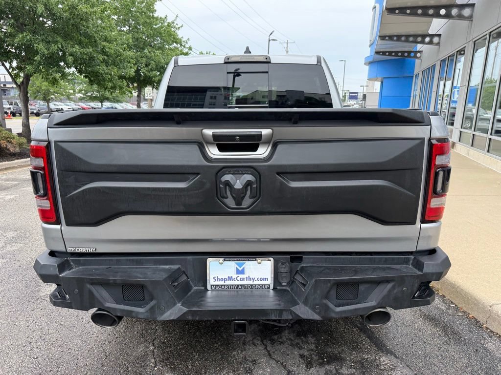 Used 2019 RAM 1500 Laramie RWD image 12