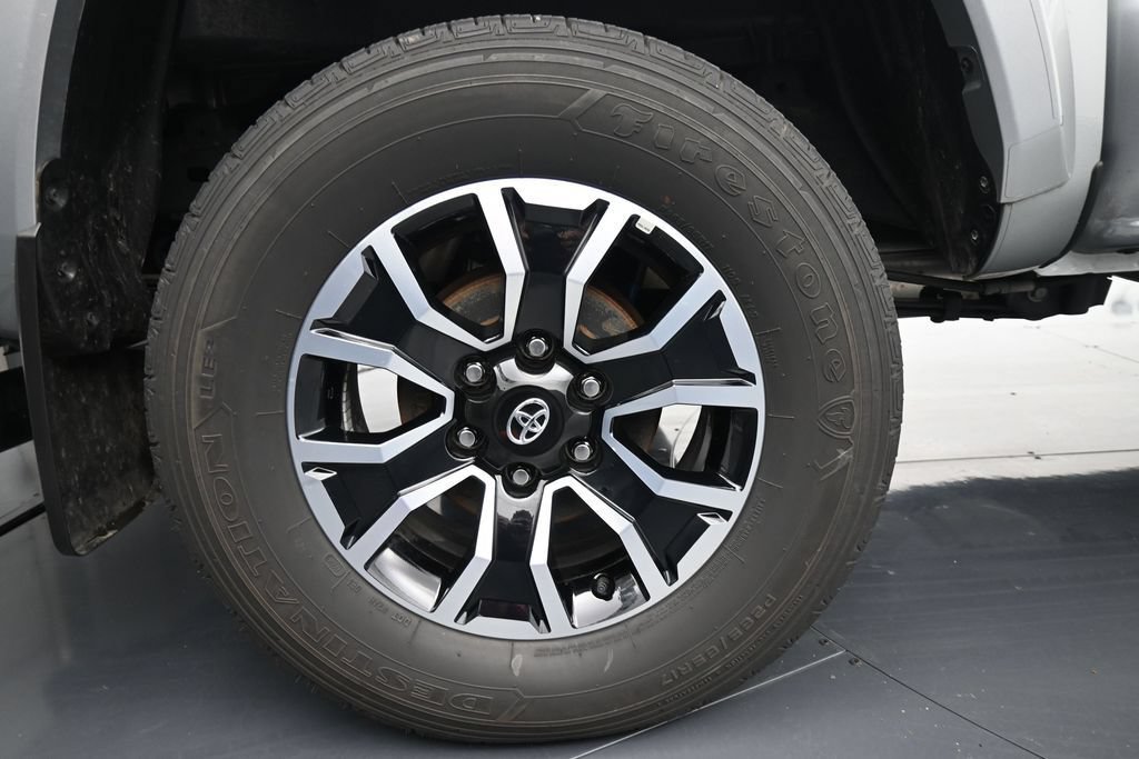 Used 2023 Toyota Tacoma TRD Sport AWD/4WD image 10
