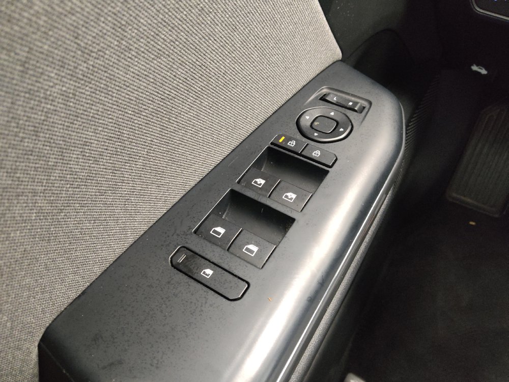 Used 2025 Kia K4 EX FWD image 27