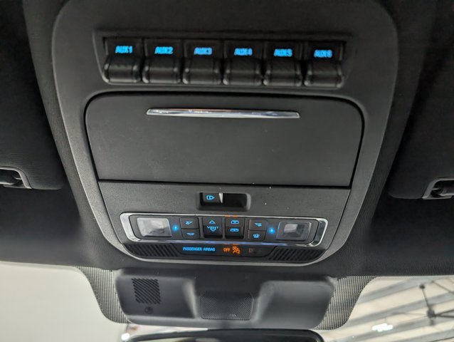 Used 2024 Ford F350 Platinum w/ FX4 Off-Road Package AWD/4WD image 29