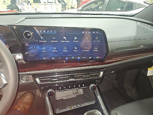 New 2026 Chevrolet Traverse Z71 w/ Driver Confidence Package image 13