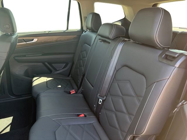 New 2026 Volkswagen Atlas SE image 13