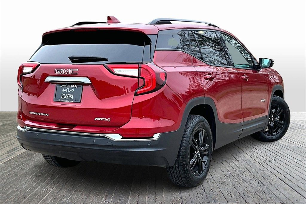 Used 2024 GMC Terrain AT4 w/ Infotainment Package II image 2