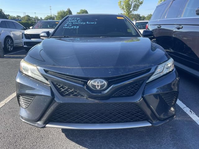 Used 2019 Toyota Camry XSE FWD image 3