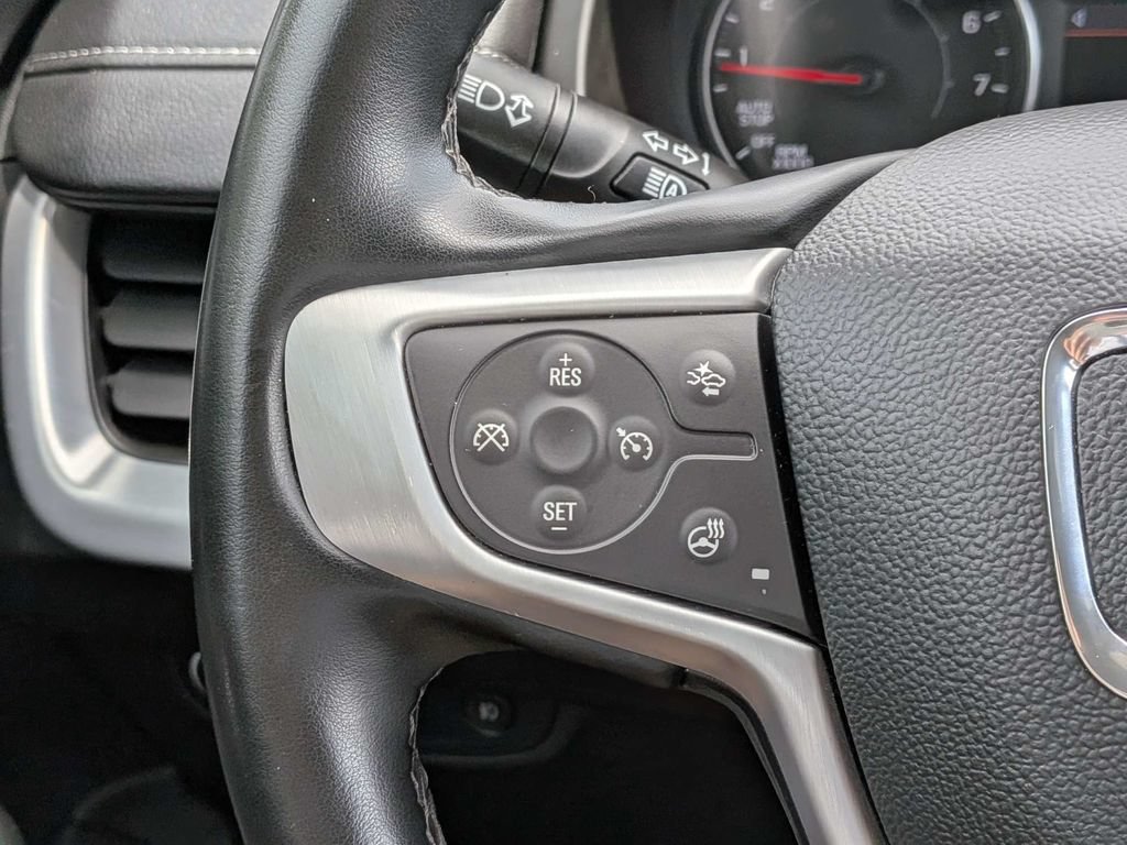 Used 2024 GMC Terrain SLT AWD/4WD image 23