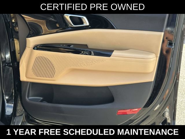 Used 2024 Kia Carnival EX FWD image 8