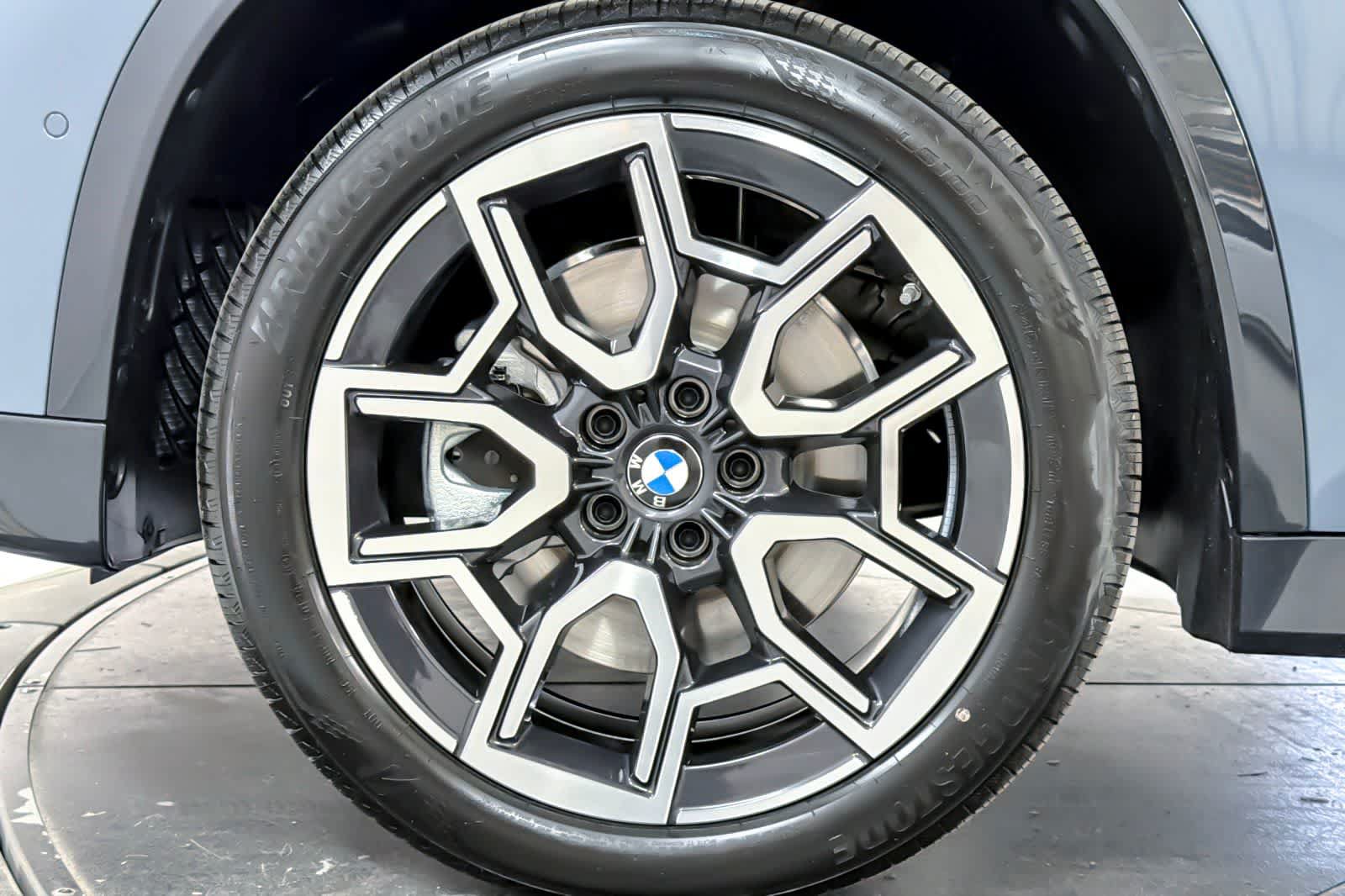 New 2026 BMW X1 xDrive28i w/ Convenience Package AWD/4WD image 25