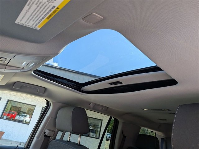 Used 2019 GMC Yukon SLE w/ SLE Value Package image 14