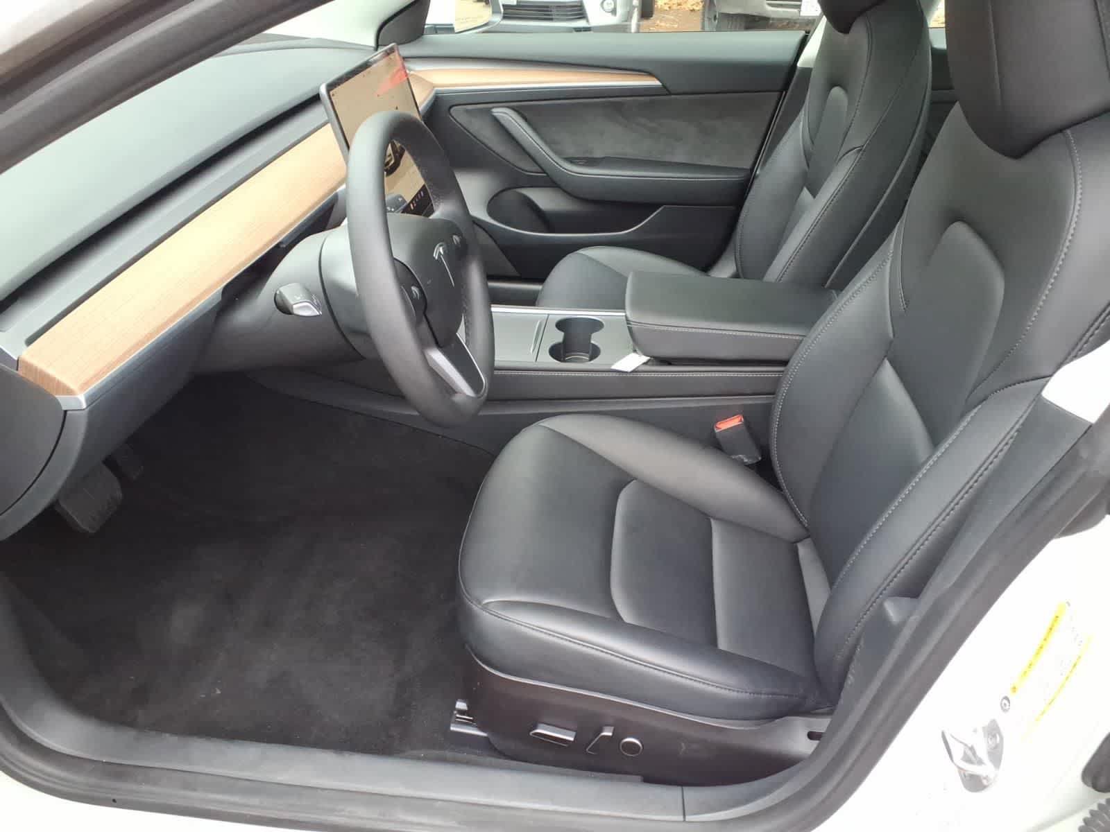 Used 2023 Tesla Model 3 Standard Range RWD image 16