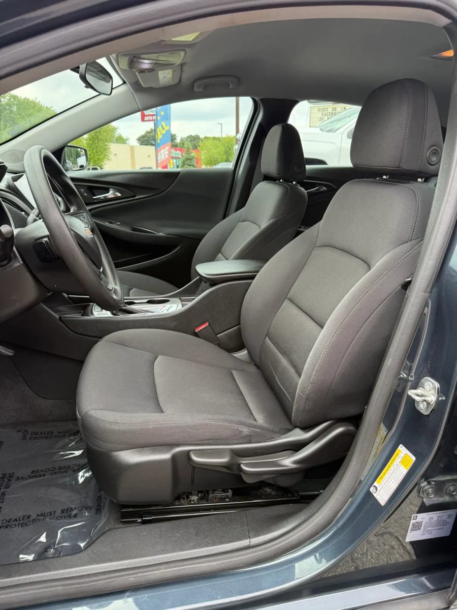 Used 2020 Chevrolet Malibu LS FWD image 10