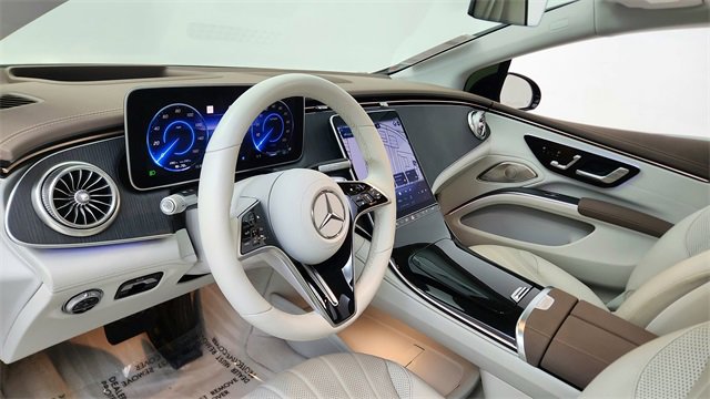 Used 2023 Mercedes-Benz EQS 450+ Sedan image 18