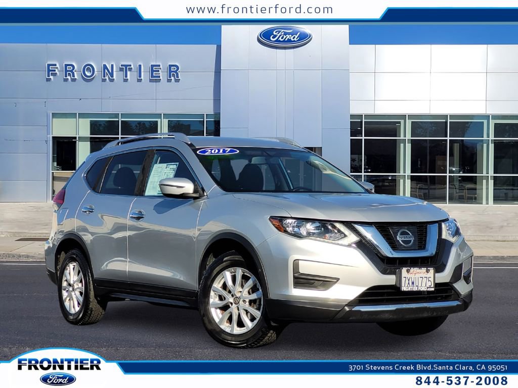 Used 2017 Nissan Rogue SV