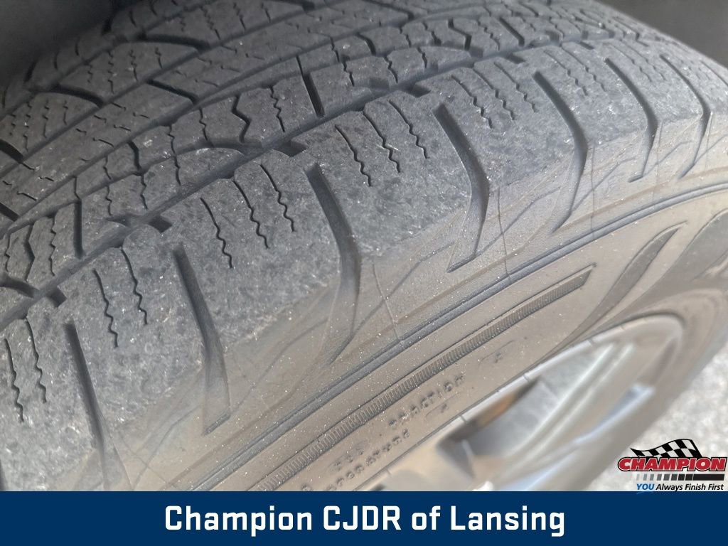 Used 2019 GMC Acadia SLT image 10