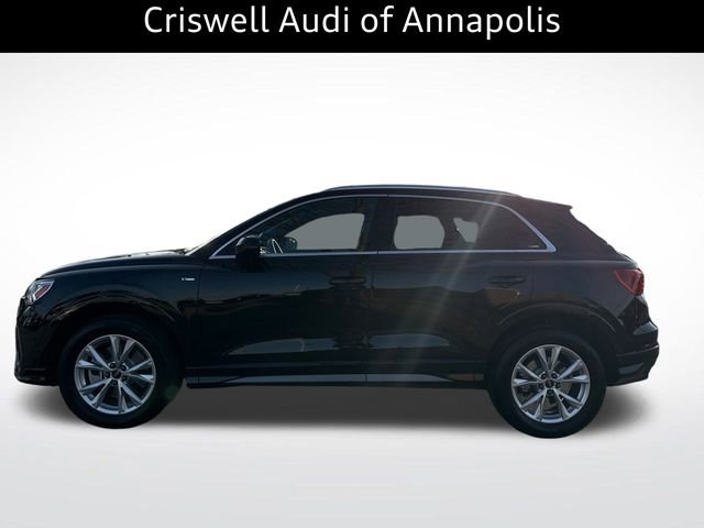 Used 2025 Audi Q3 2.0T Premium w/ Convenience Package image 3