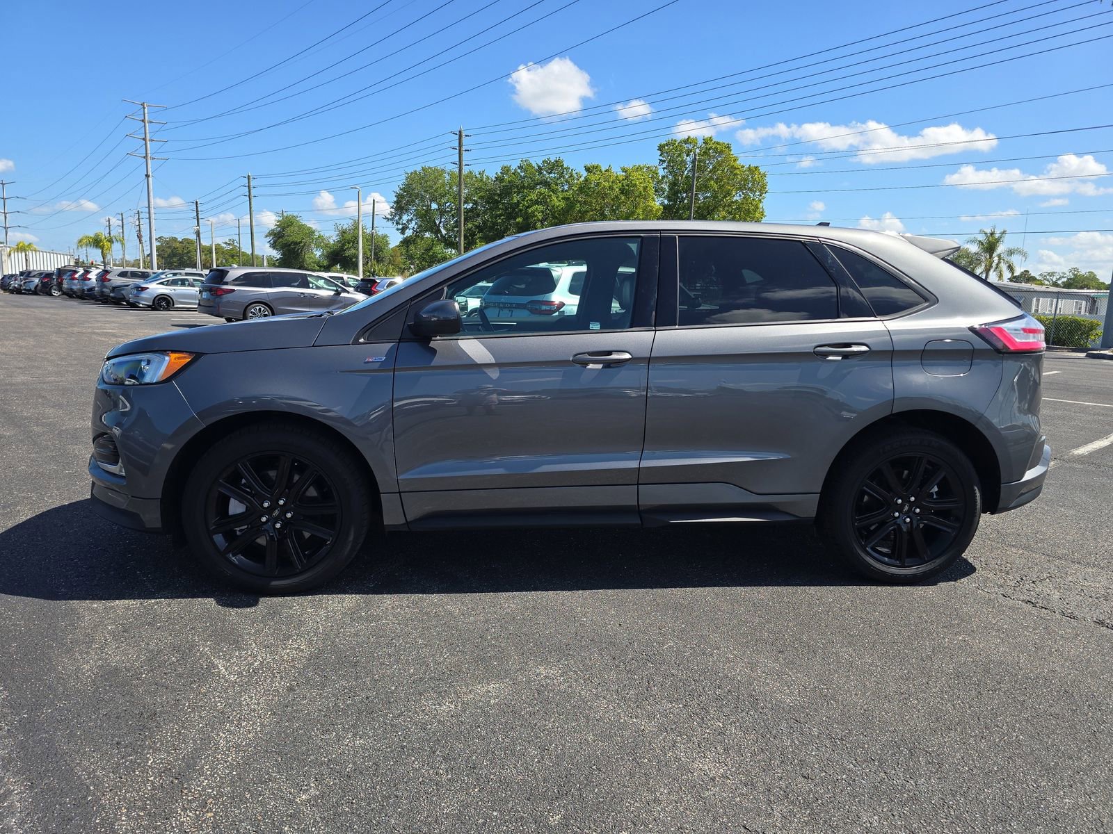 Used 2024 Ford Edge ST-Line AWD/4WD image 6