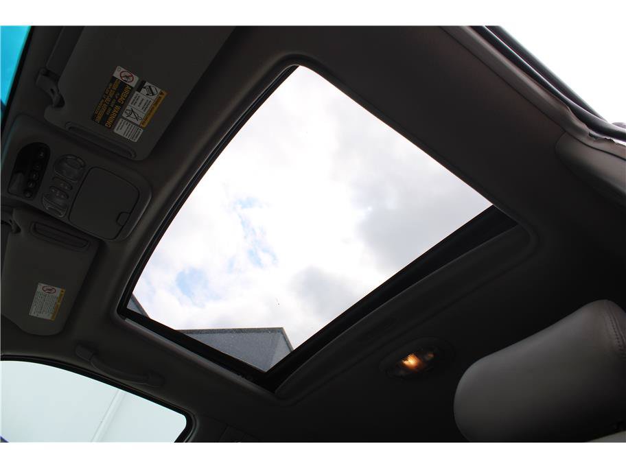 Used 2001 Toyota Sequoia Limited RWD image 29