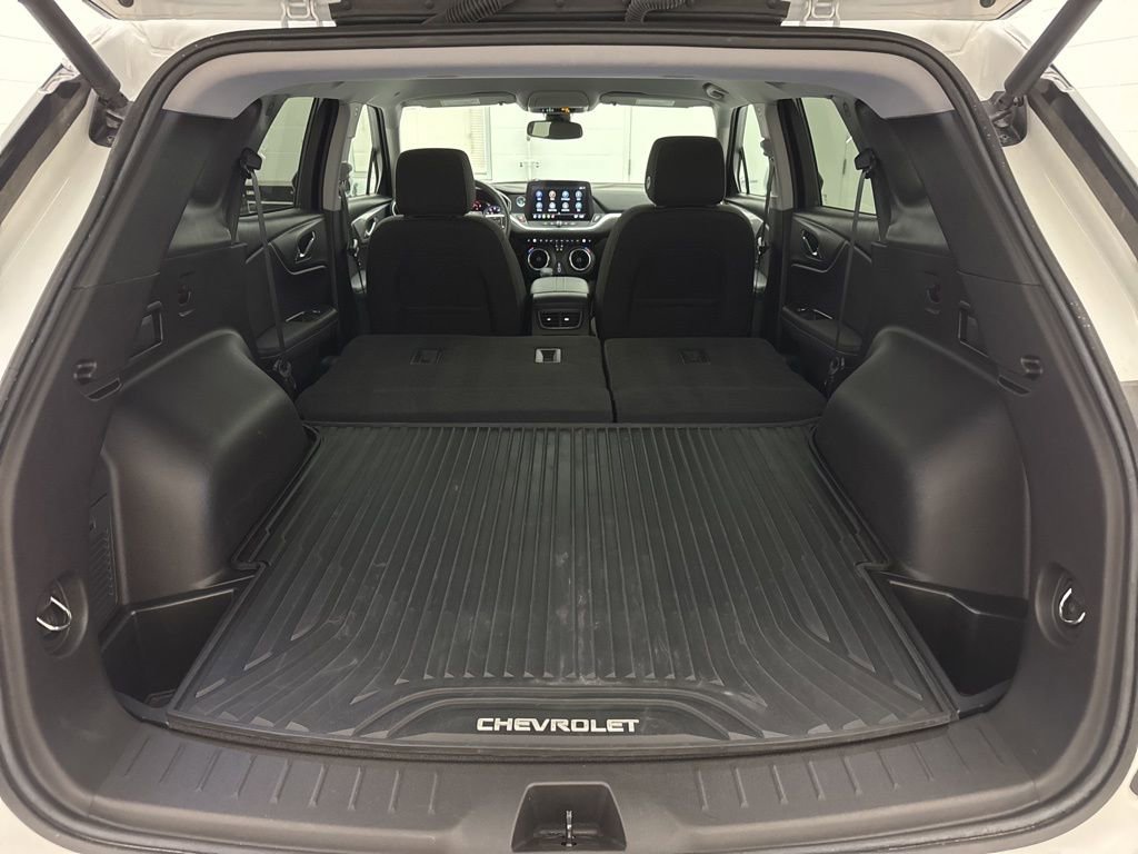 Used 2024 Chevrolet Blazer LT w/ Convenience Package image 13
