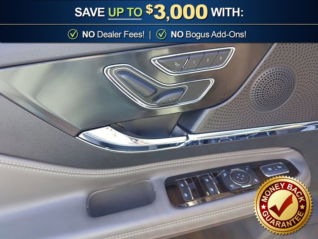 Used 2023 Lincoln Corsair Reserve w/ Equipment Group 201A image 16