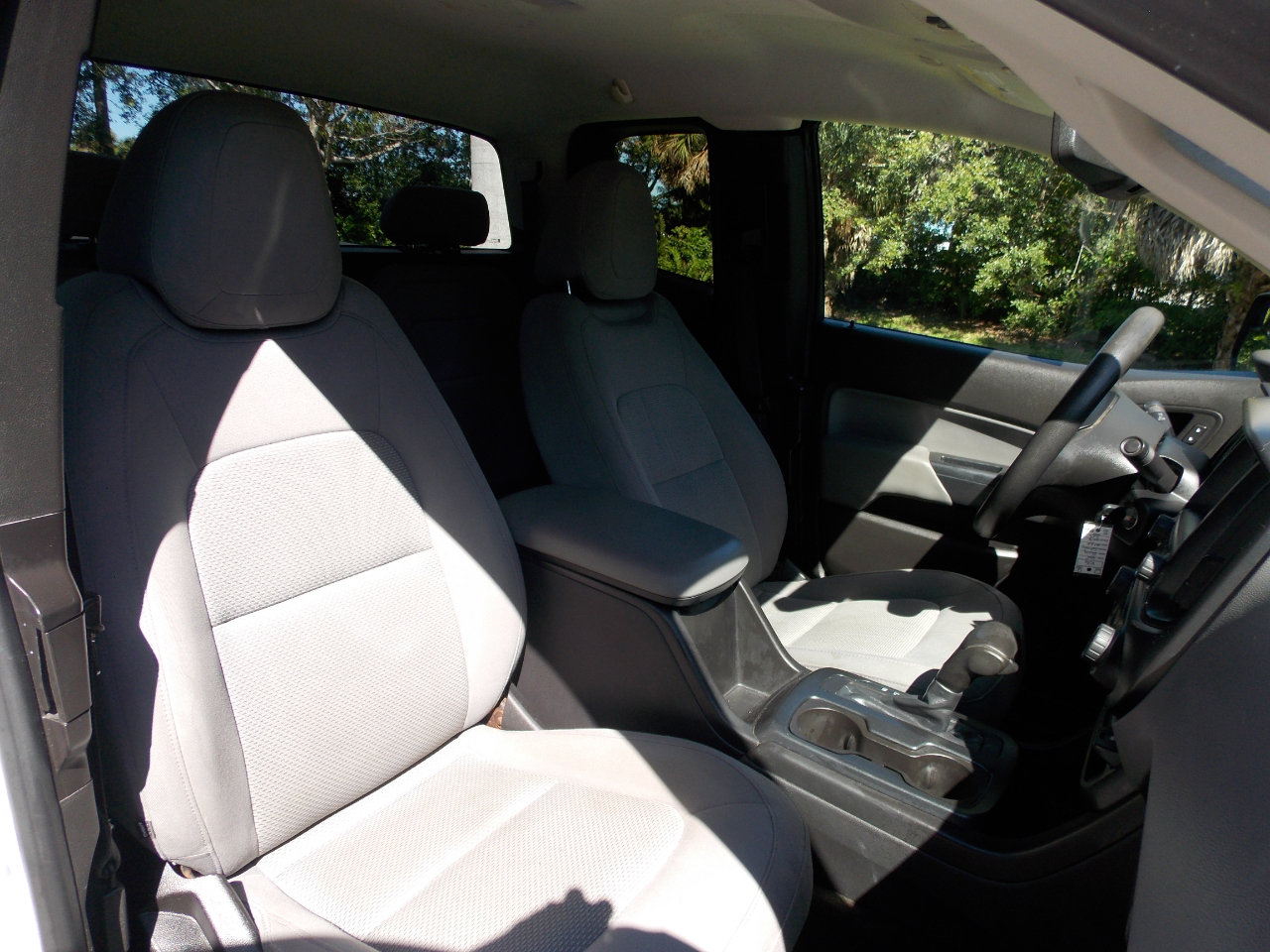 Used 2015 Chevrolet Colorado W/T w/ WT Convenience Package image 6