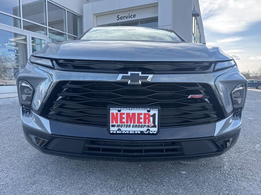 Used 2023 Chevrolet Blazer RS w/ Enhanced Convenience Package image 2