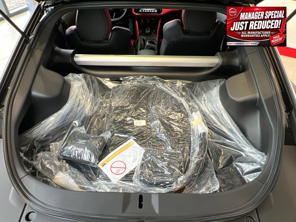 New 2025 Nissan Z Performance w/ Floor Mat Package RWD image 14