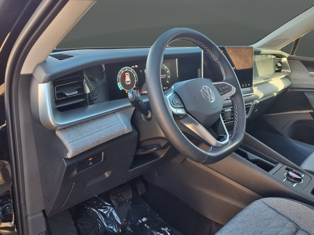 New 2026 Volkswagen Tiguan S AWD/4WD image 9
