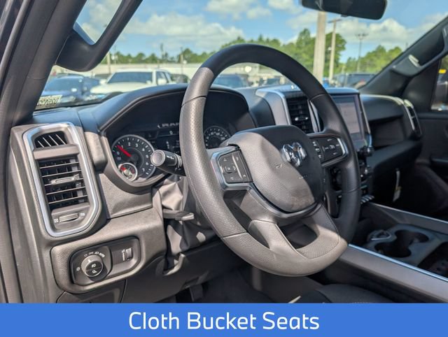 New 2026 RAM 1500 Express AWD/4WD image 32
