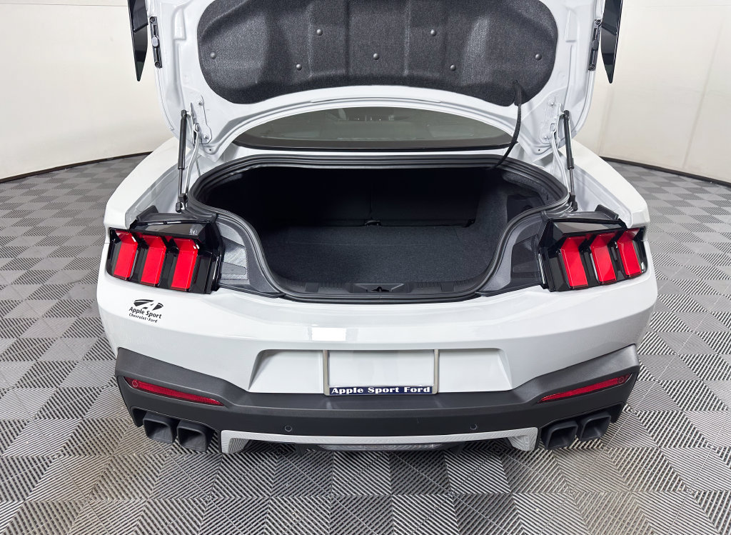 Used 2026 Ford Mustang Dark Horse SC RWD image 8