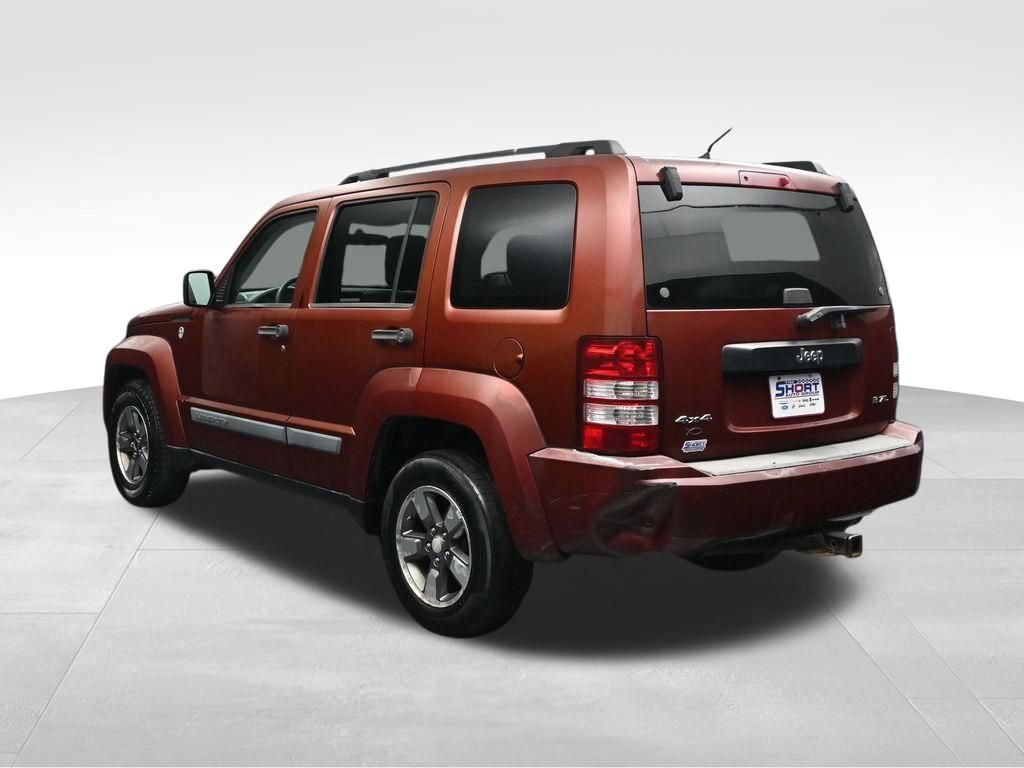 Used 2008 Jeep Liberty Sport w/ Popular Equipment Group AWD/4WD image 3